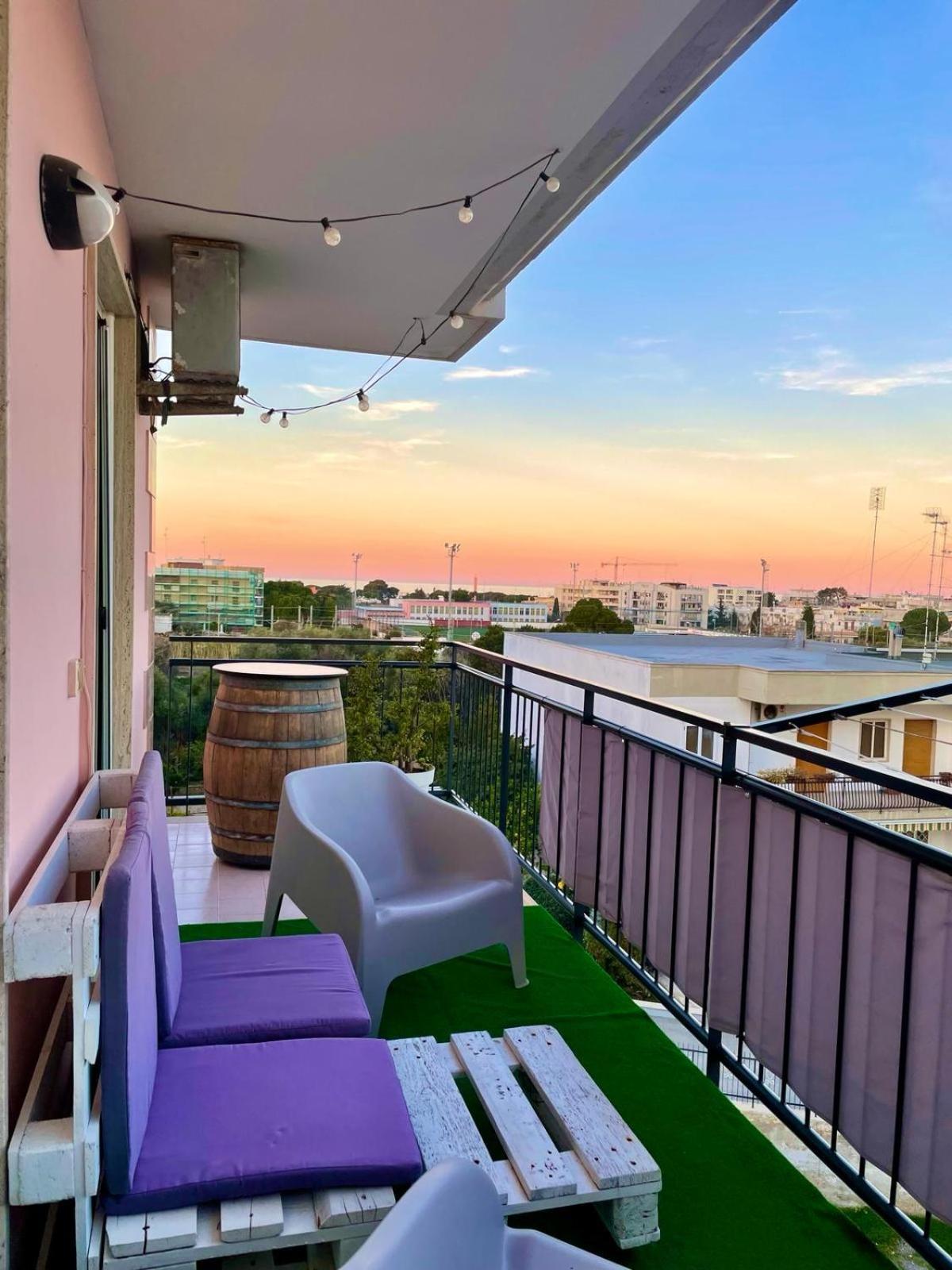 Wanderlust House Hotel บารี ภายนอก รูปภาพ