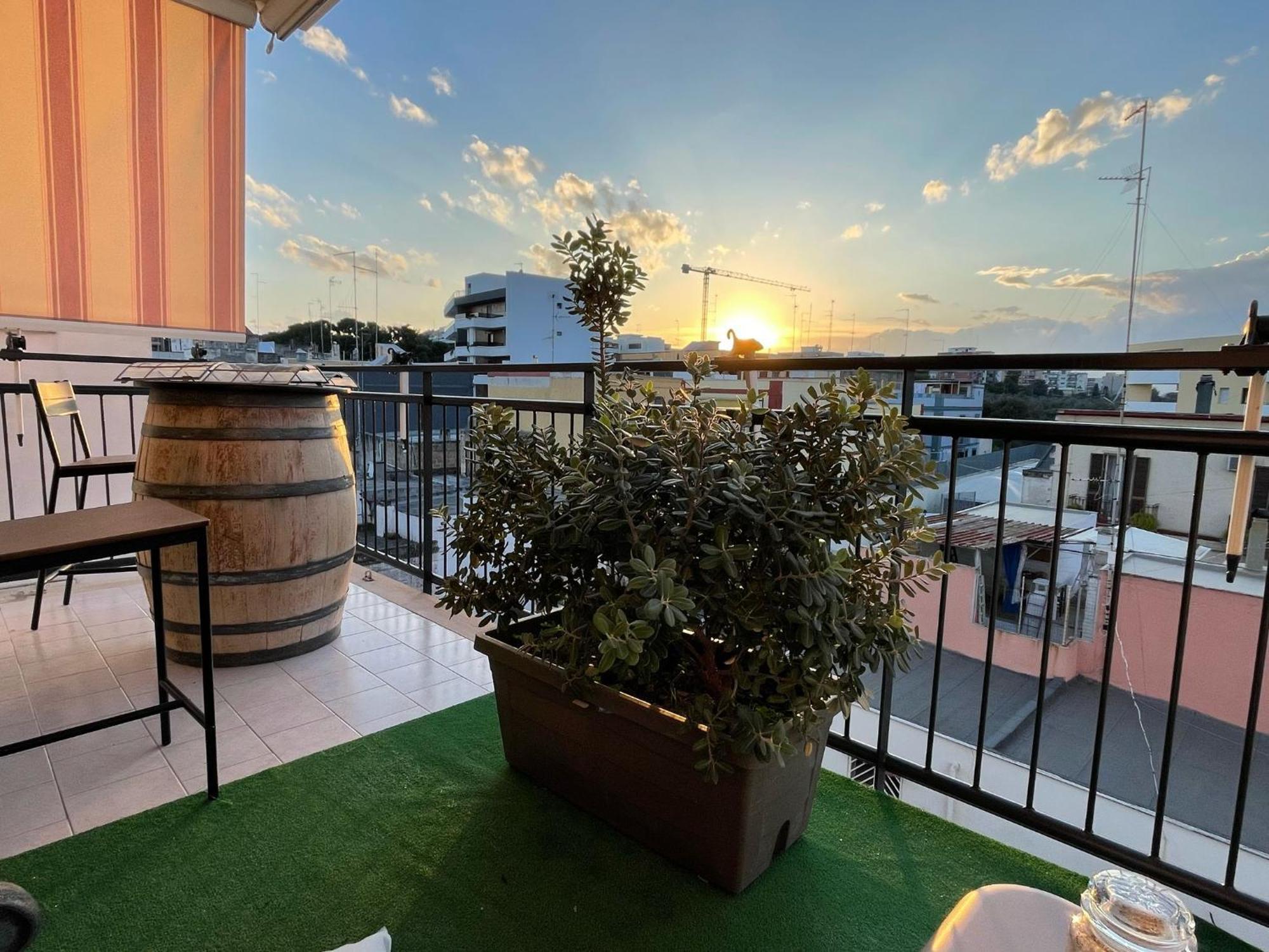 Wanderlust House Hotel บารี ภายนอก รูปภาพ