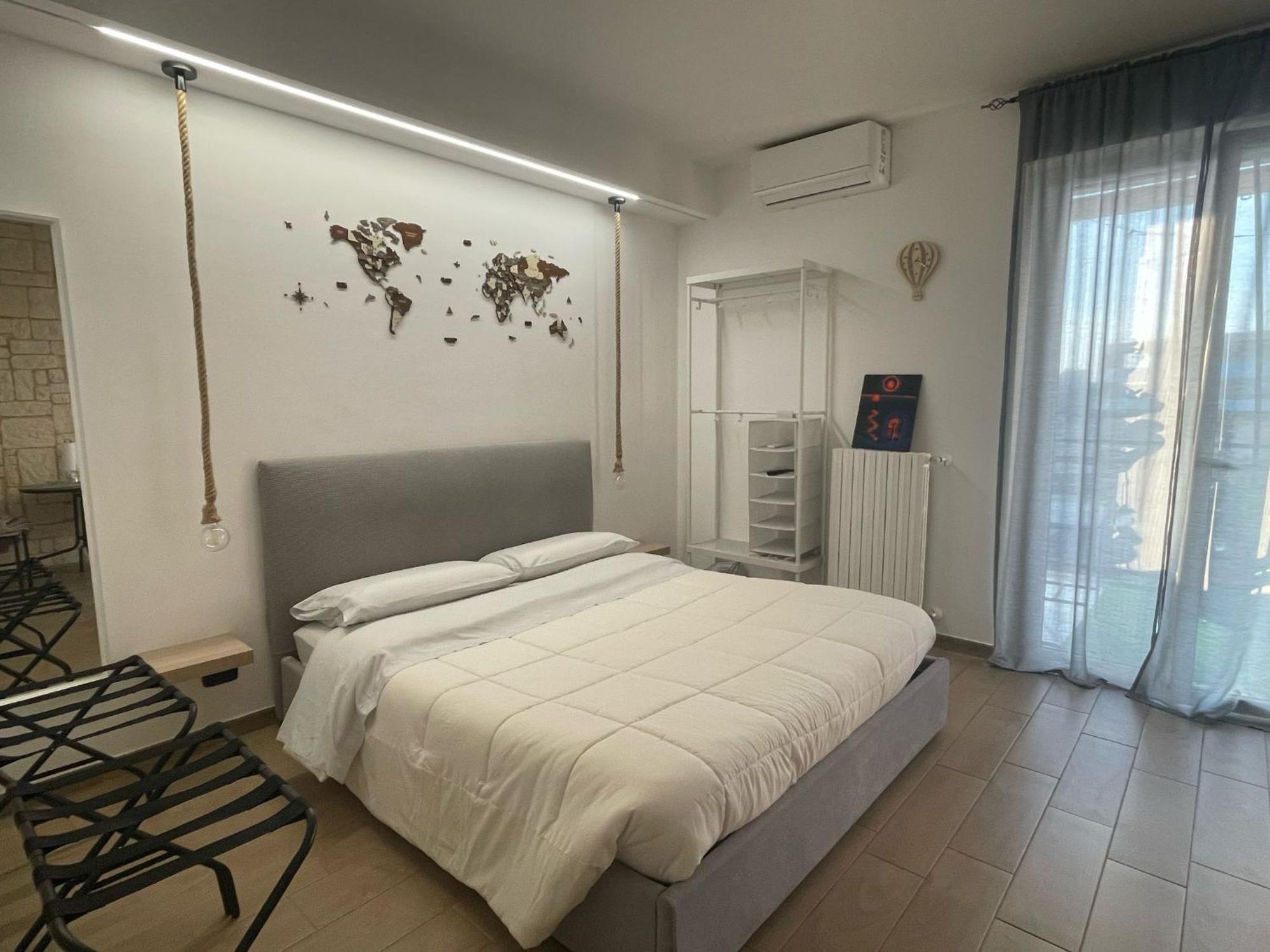 Wanderlust House Hotel บารี ภายนอก รูปภาพ